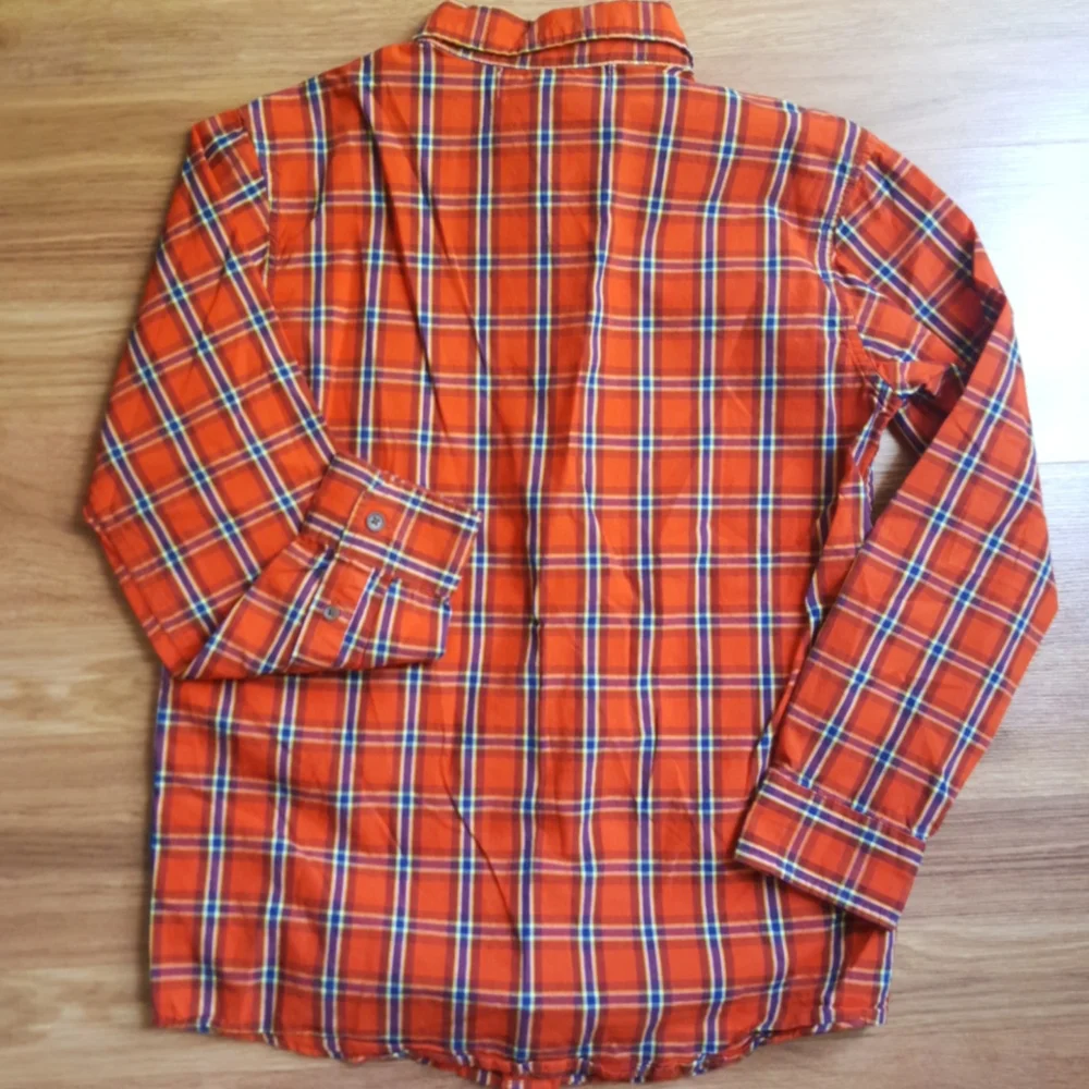 Old navy kids Classic long sleeve shirt red plaid